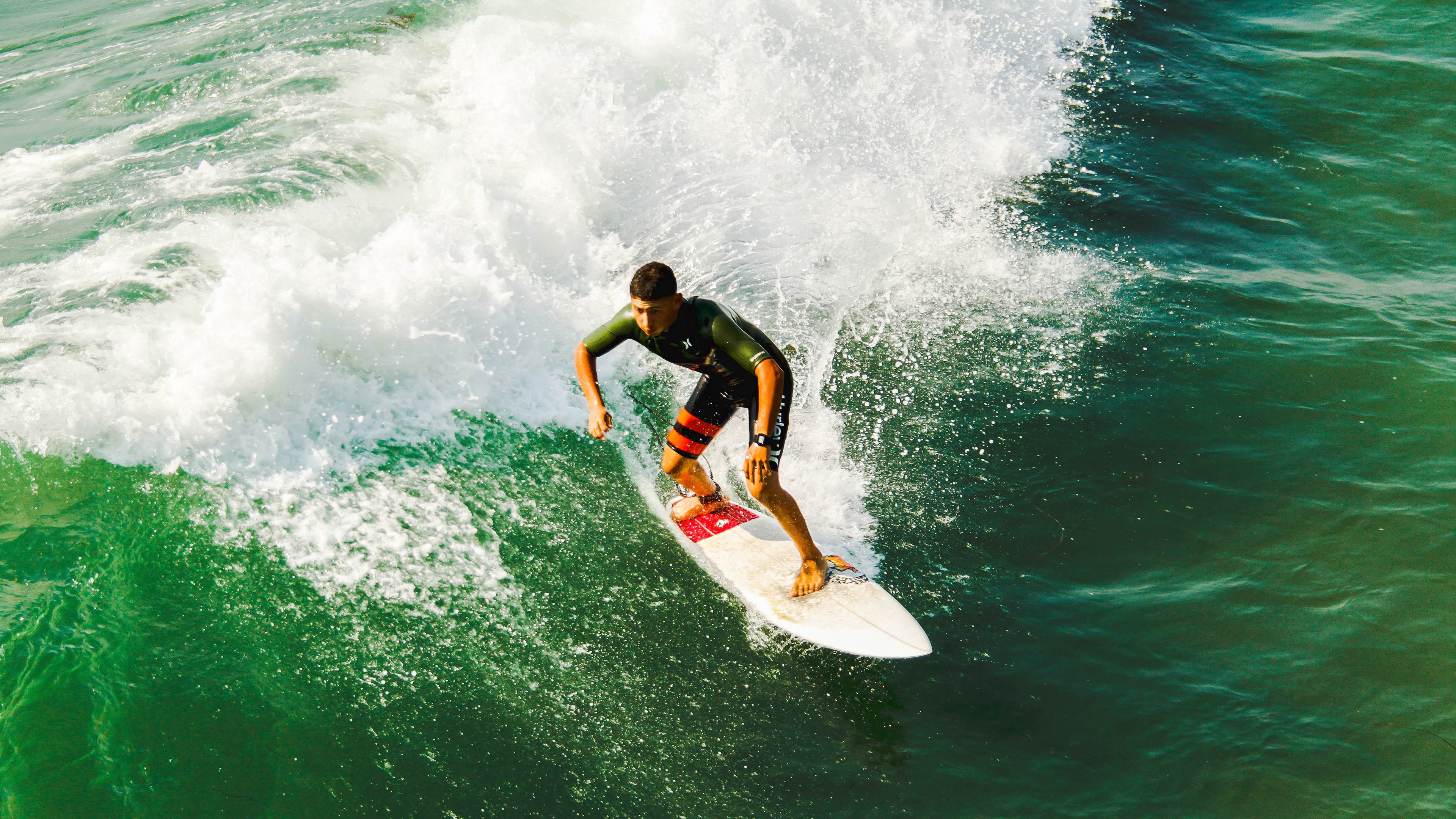 AYX体育-“传奇故事：迈克尔·乔丹的篮球奇迹”，迈克尔 d 乔丹